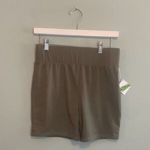 NWT CP Circular Path Womens High Waist Athletic Compression Shorts, Medium